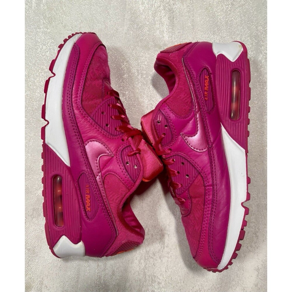 Nike Air Max 90 Women’s Valentines Day Pink Sneakers Rare Streetwear DQ7783 Sz.9